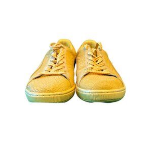 Gently Worn Goldenrod PUMA Women's Sneakers Size 10 (BB0936)